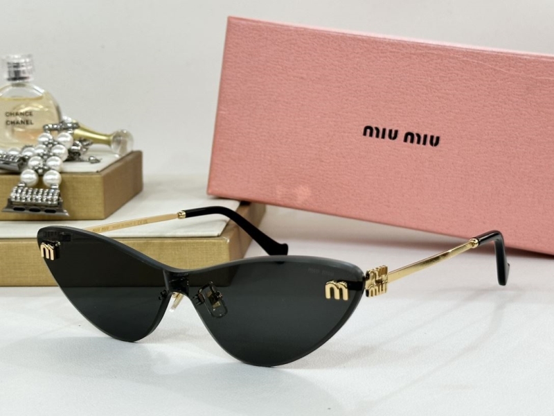 Miu miu Sunglasses